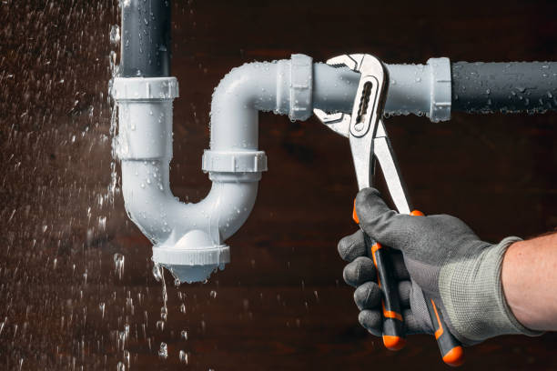 Professional Pipe Repair technician working in Marshall, VA